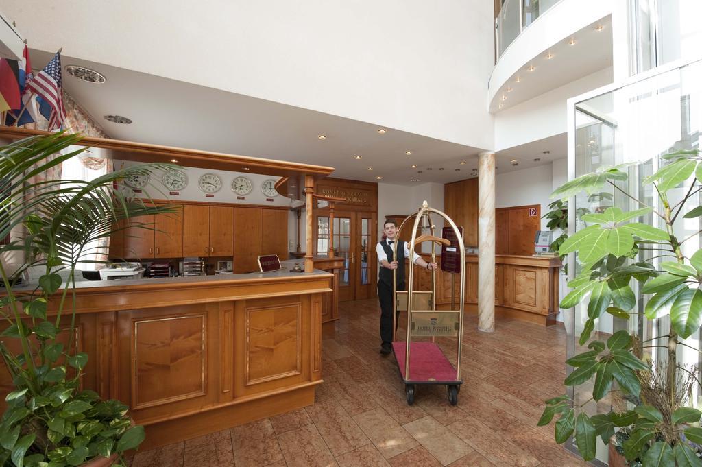 Hotel Poinger Hof Εξωτερικό φωτογραφία